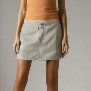 2/$30 Y2K CK Calvin Klein Jeans Mini Skirt Khaki